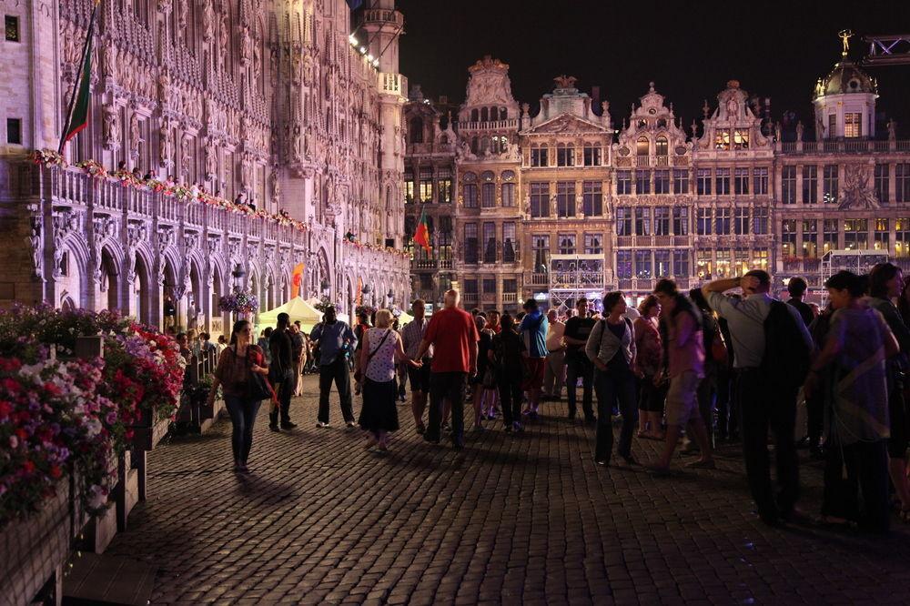 Residence-Hotel Le Quinze Grand Place Bruksela Zewnętrze zdjęcie